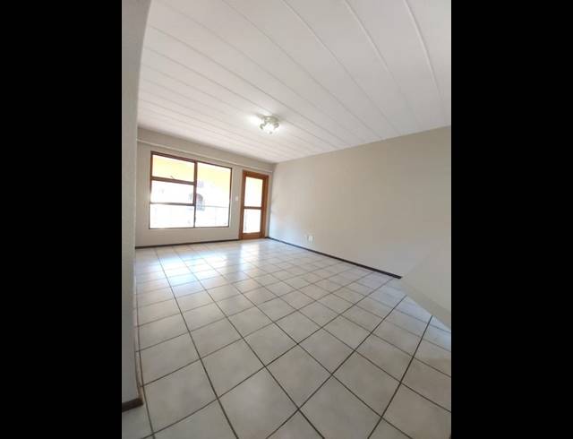 0 BEDROOM APARTMENT FOR SALE IN SUNDOWNER
